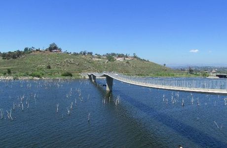 Lake Hodges Pedestrian Suspension Bridge
