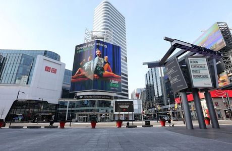 Yonge-Dundas Square