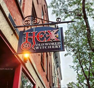 Hex Old World Witchery