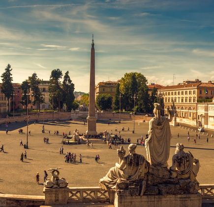 Piazza del popolo (Piazza dei Leoni) 1