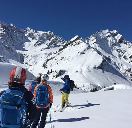 Ski- und Snowboardschule Warth 1