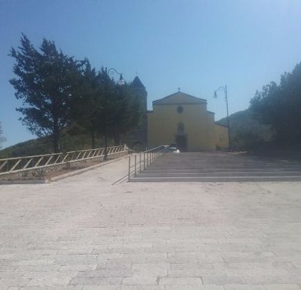 Santuario di Maria SS. del Roseto 1