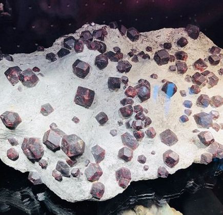 Mythos Edelstein Kranzelbinder 1