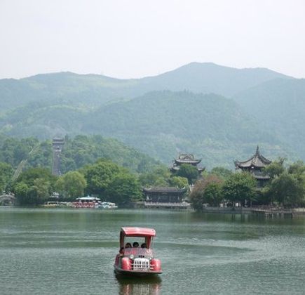 East Lake of Linhai 1