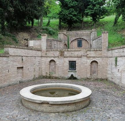 Fonte dei Poeti 1