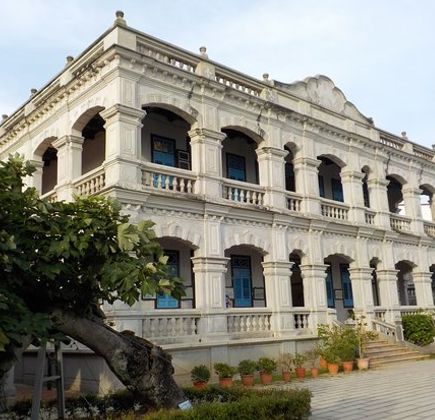 Chenjinglan Mansion 1