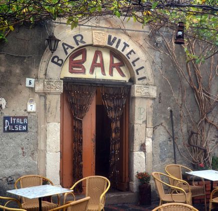 Bar Vitelli 1