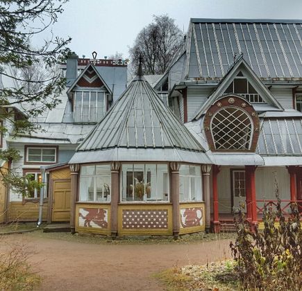 Penates, I. Y. Repin's Estate Museum 1