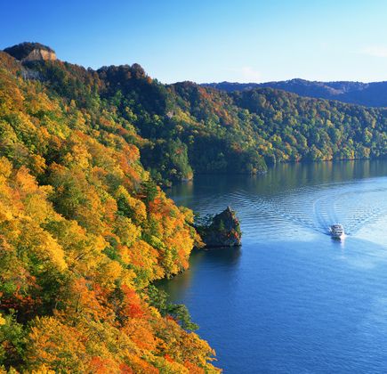 Lake Towada 1