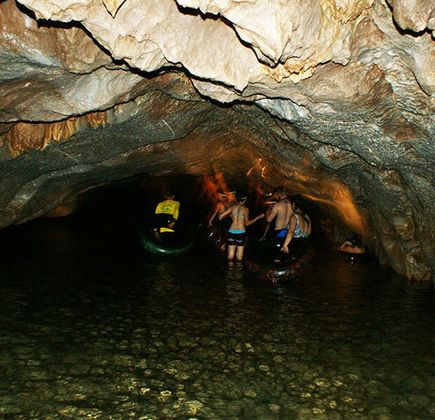 Tham Nam (Water cave) 1