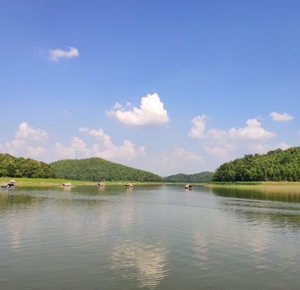 Huai Krathing Reservoir 1