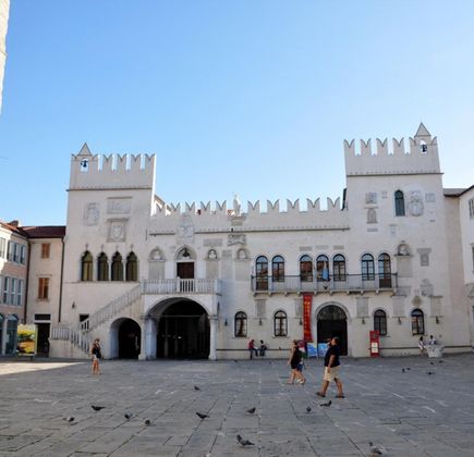 Praetorian Palace 1