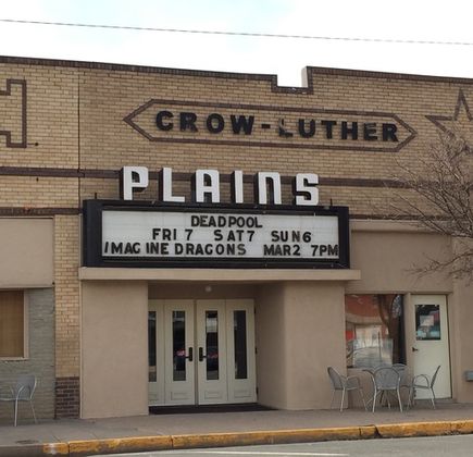 Plains Theater 1