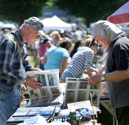 Elephant's Trunk Flea Market 1