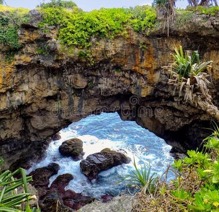 Hufangalupe Natural Land Bridge 1