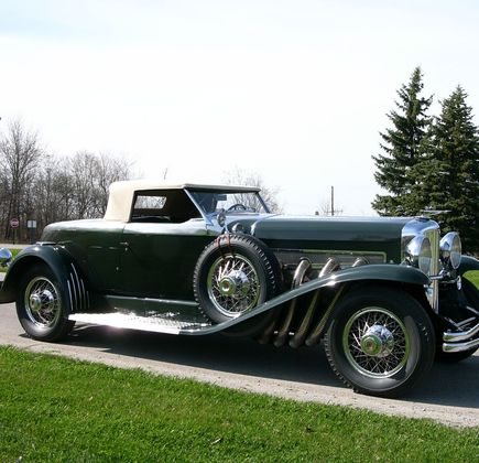 Auburn Cord Duesenberg Automobile Museum 1