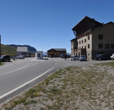 Colle del Piccolo San Bernardo 1