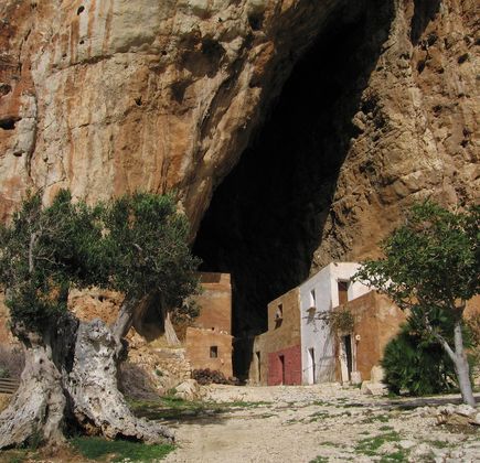 Grotta Mangiapane 1