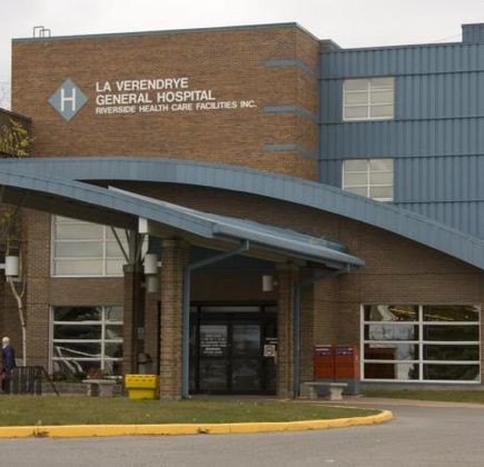 Fort Frances Public Library 1
