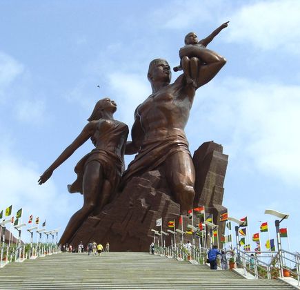 Le Monument de la Renaissance Africaine 1