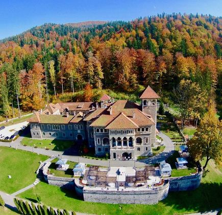 Cantacuzino Castle 1