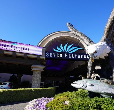 Seven Feathers Casino Resort 1