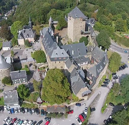 Schloss Burg 1