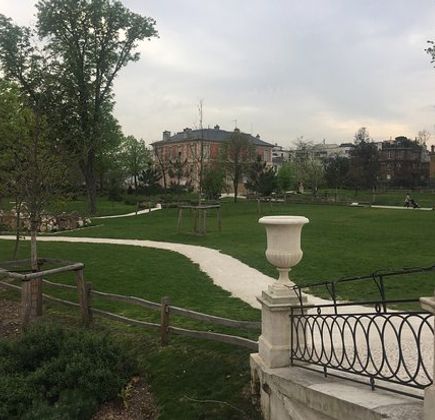Parc de la folie Saint James 1