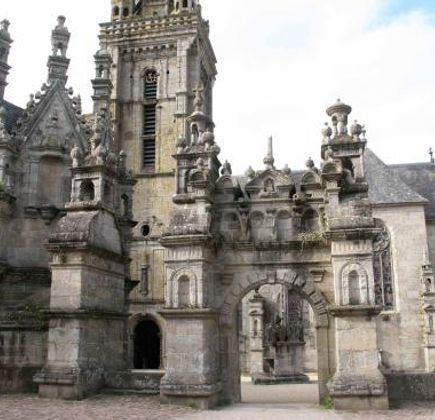 Enclos Paroissial de Saint-Thegonnec 1