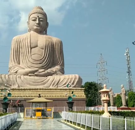 Great Buddha Statue 1