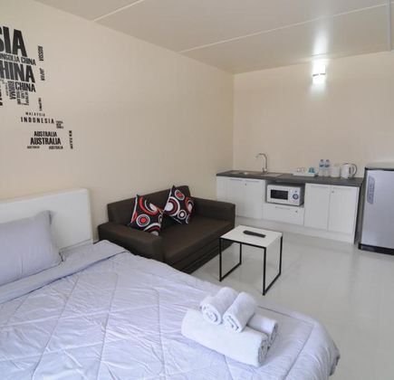 Baan Kru Montri Tramod (Ban Som Song Saeng) 1