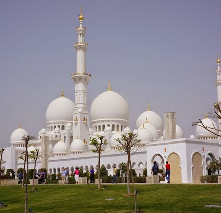 Sheikh Zayed Grand Mosque Center 1