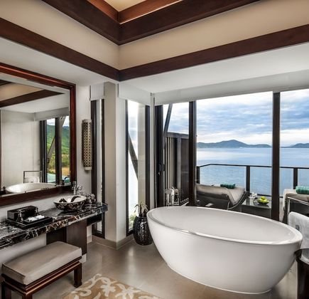 Banyan Tree Spa Lang Co 1
