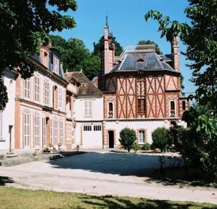 Château de Rosa Bonheur 1