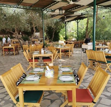 Mountain Breeze Lodge and Resort 1