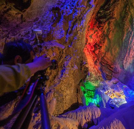 Yishui Underground Painting Gallery 1