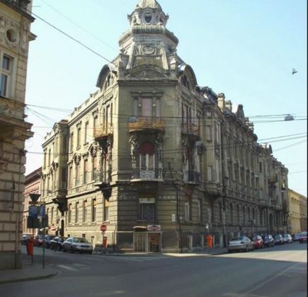Szantay Palace 1