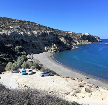 Komos Beach 1