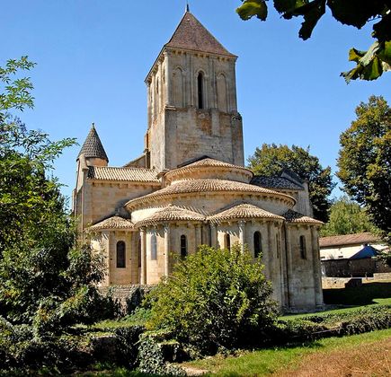 Eglise St-Hilaire 1