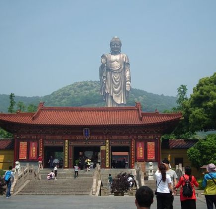 Lushan Qinglong Temple Hall 1