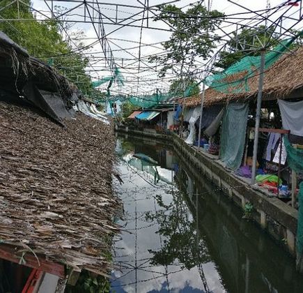 Bang Nam Phueng Floating Market 1