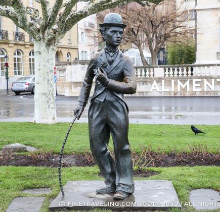Charlie Chaplin Statue 1