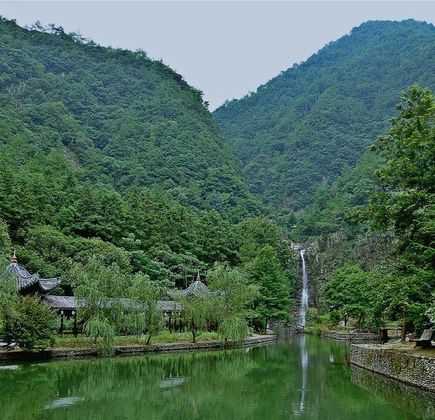 Heyuanhuo Scenic Resort 1