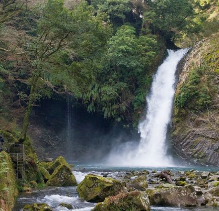 Joren Waterfall 1
