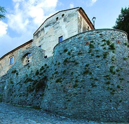 Castello Marchesale di Auletta 1