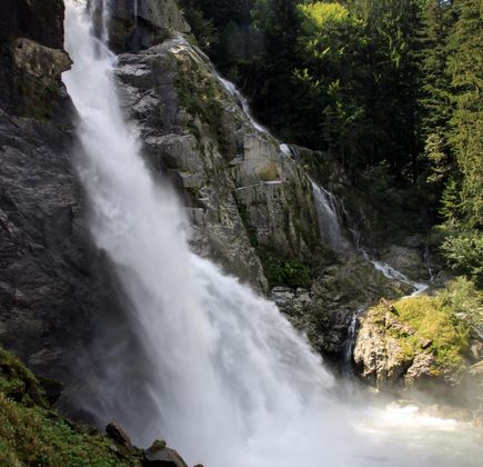 Cascate Val Genova 1
