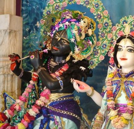 ISKCON New Govardhana 1