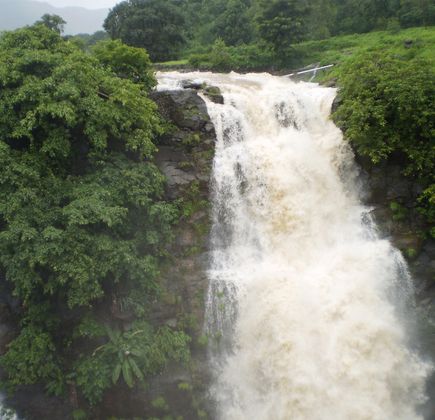 Randha Falls 1