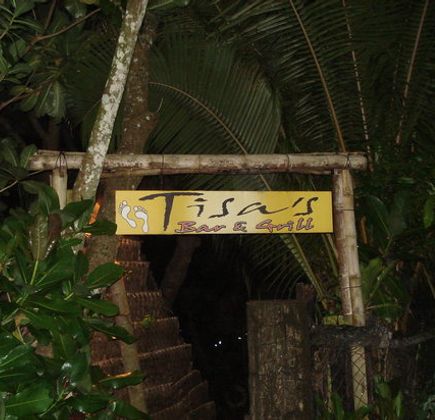 Tisa's Barefoot Bar 1