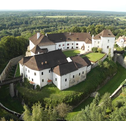 Castle Cafe 1